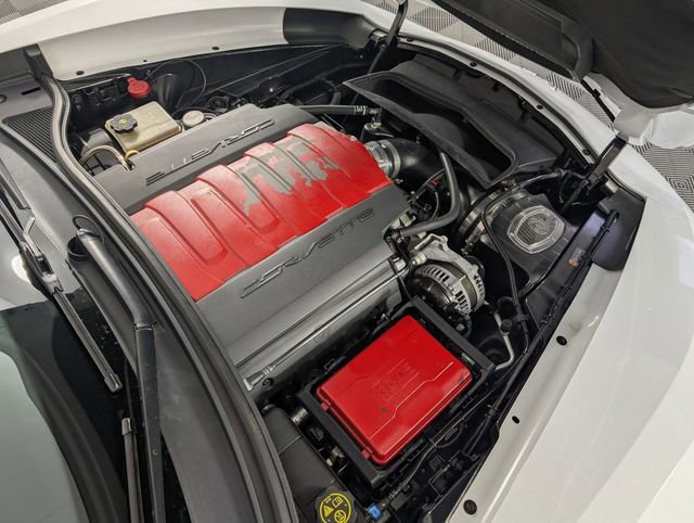 Used 2014 Chevrolet Corvette Stingray Convertible w/ 3LT Preferred Equipment Group image 27