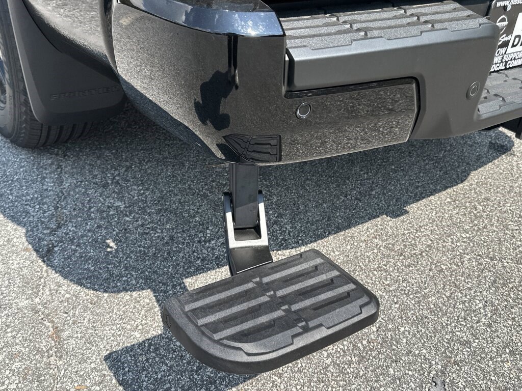 New 2026 Nissan Frontier SV image 31