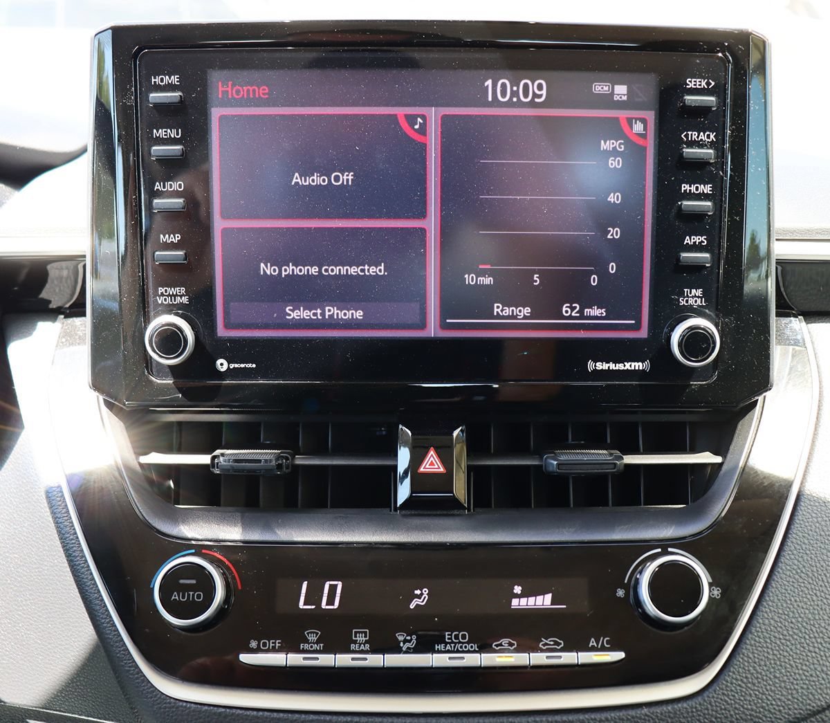 Used 2022 Toyota Corolla LE FWD image 46