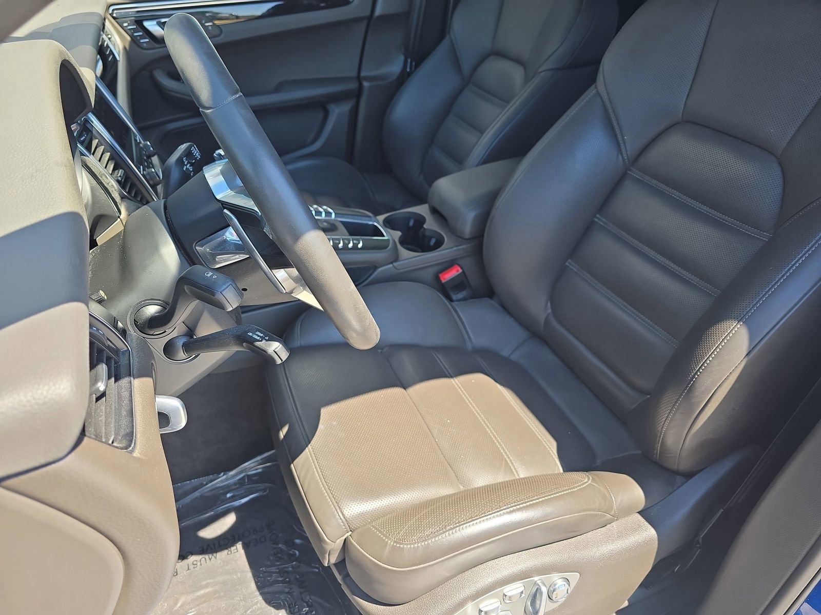 Used 2018 Porsche Macan S AWD/4WD image 5