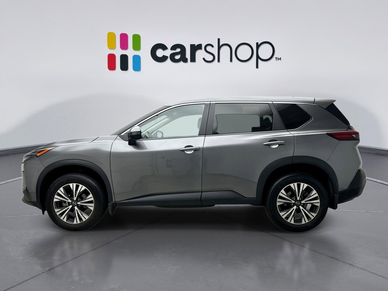 Used 2023 Nissan Rogue SV AWD/4WD image 2