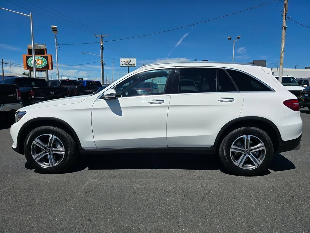 Used 2018 Mercedes-Benz GLC 300 4MATIC image 9