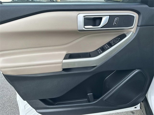 Used 2022 Ford Explorer XLT w/ Equipment Group 202A image 20