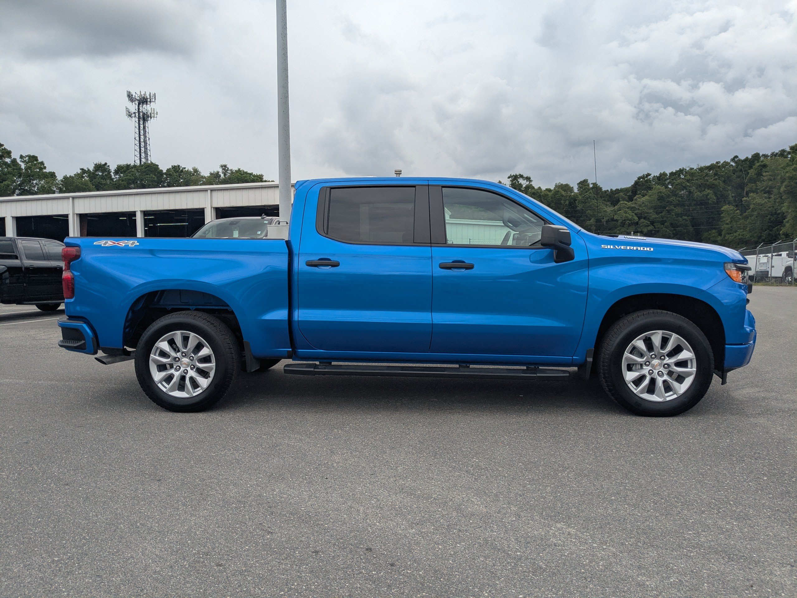 New 2026 Chevrolet Silverado 1500 Custom AWD/4WD image 3