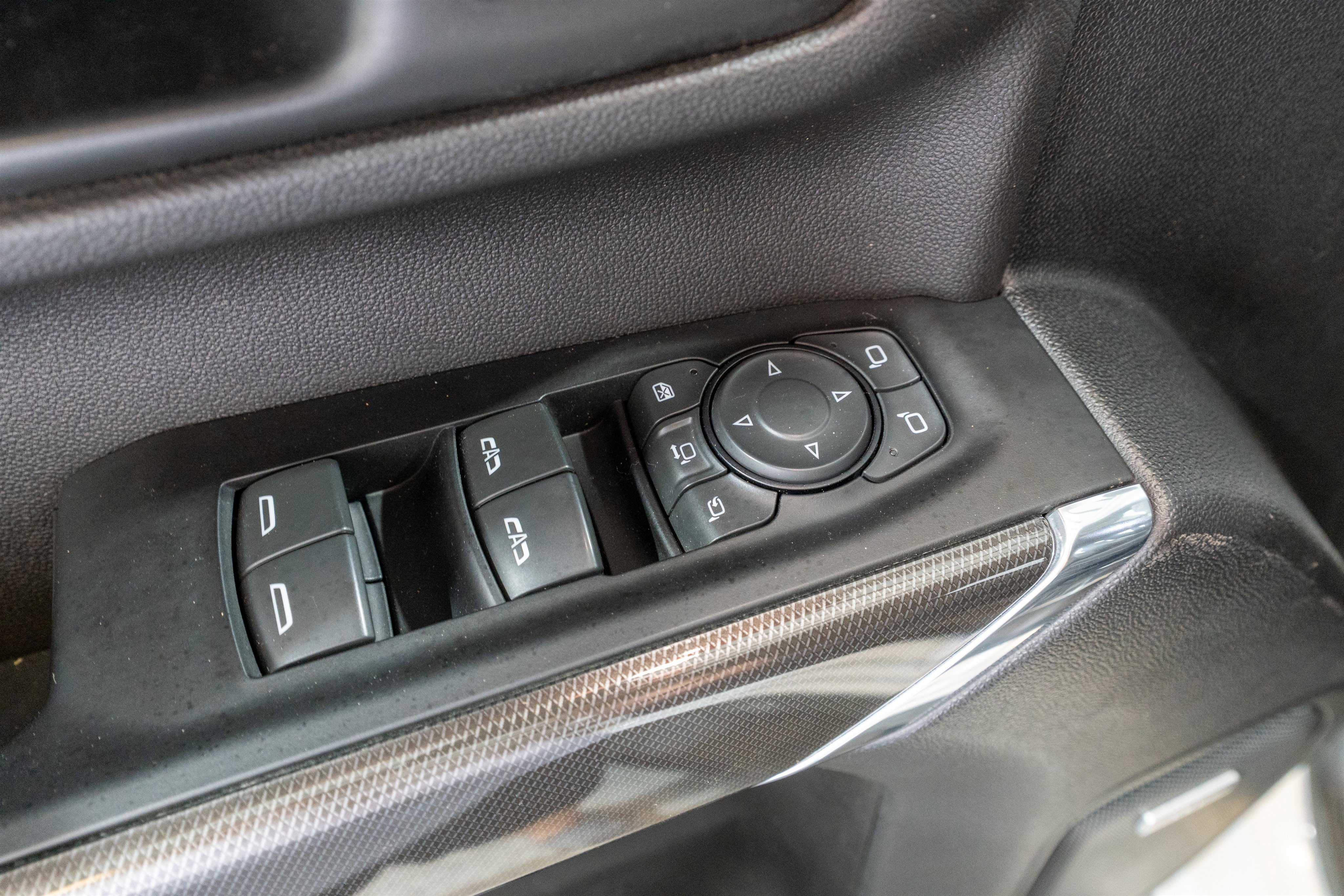 Used 2022 GMC Sierra 2500 AT4 w/ AT4 Preferred Package image 17