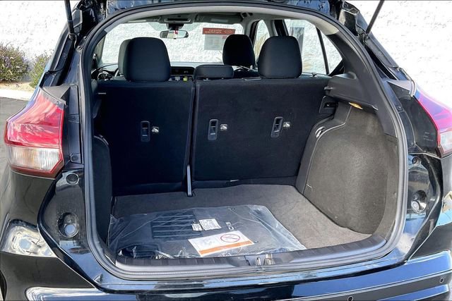 Used 2024 Nissan Kicks SV image 33