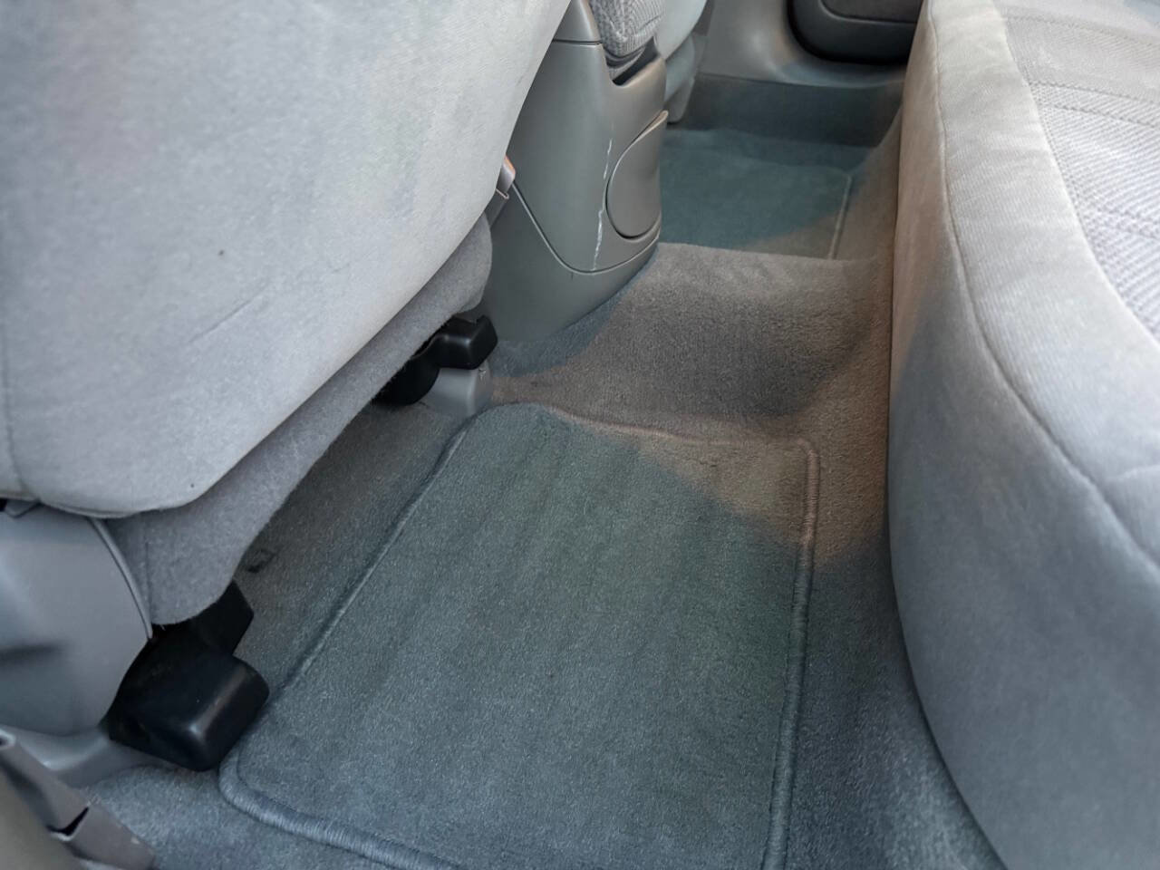 Used 1997 Ford Taurus GL image 36