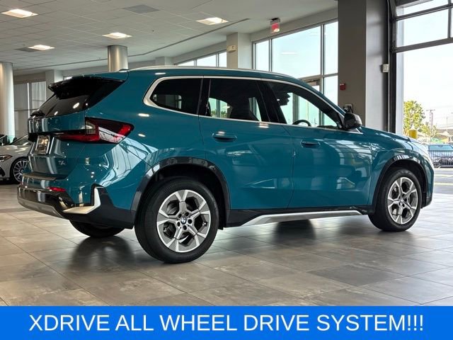 Used 2024 BMW X1 xDrive28i AWD/4WD image 3