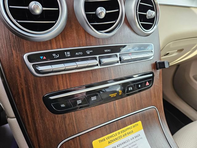 Used 2022 Mercedes-Benz GLC 300 4MATIC image 26