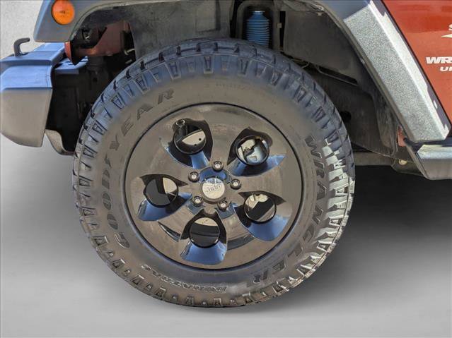 Used 2014 Jeep Wrangler Unlimited Sahara w/ Max Tow Package image 22