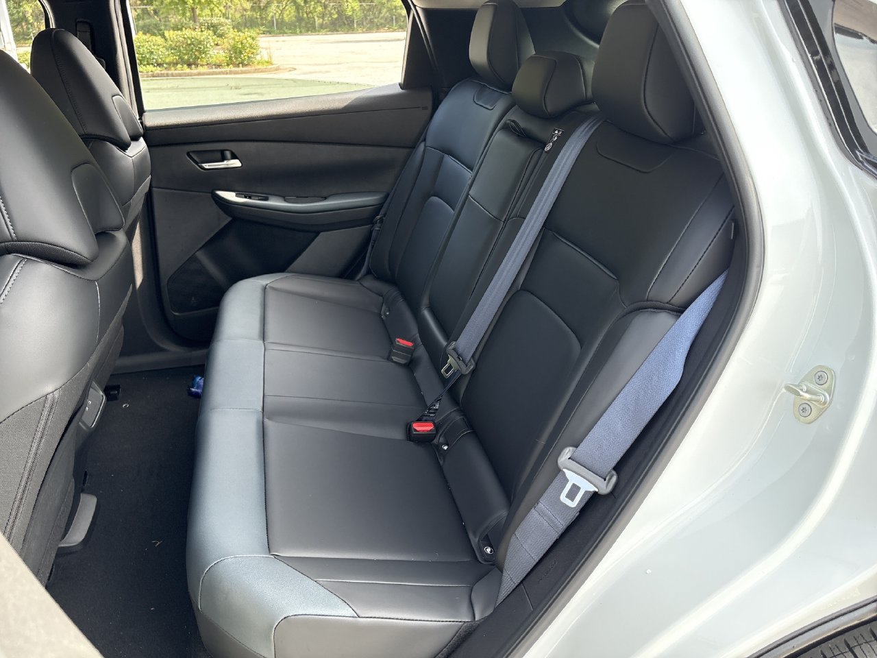 New 2026 Nissan Leaf SV+ FWD image 16