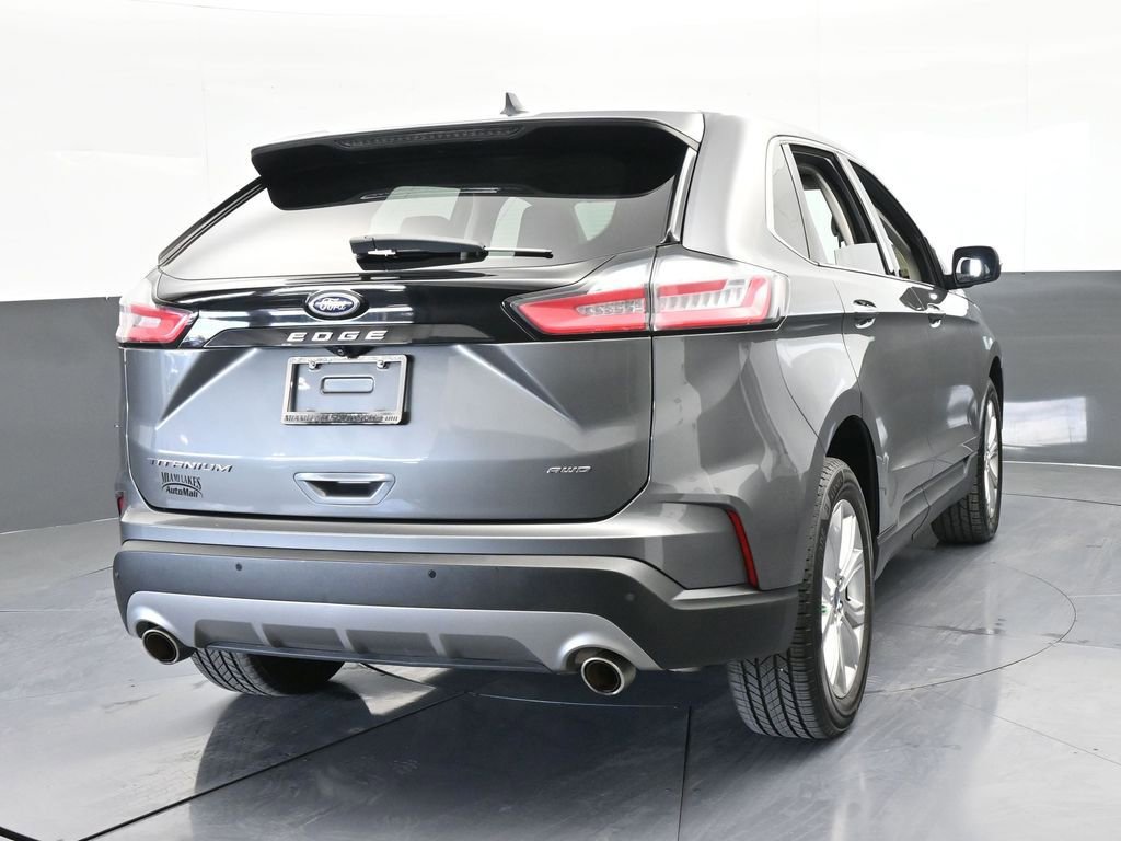 Used 2022 Ford Edge Titanium image 5
