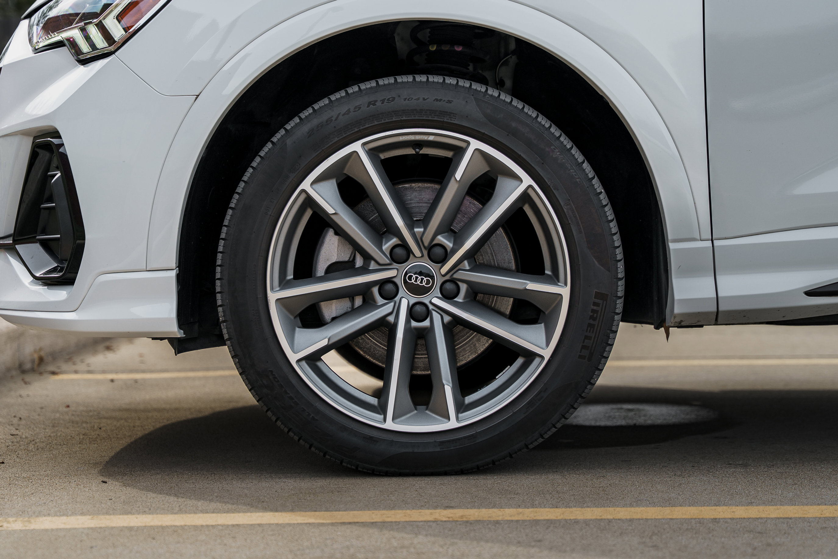 Used 2023 Audi Q3 2.0T Premium Plus w/ Premium Plus Package image 28