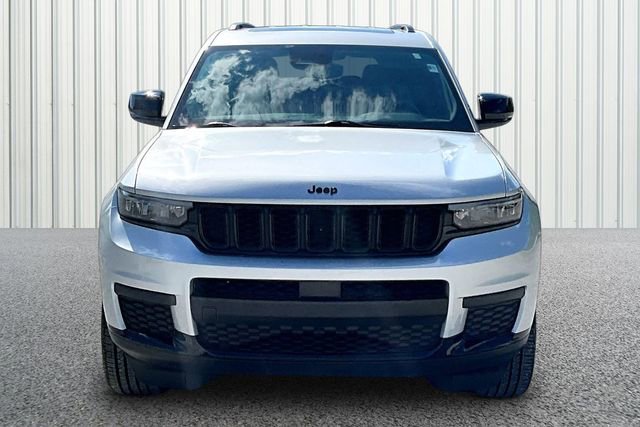 Used 2023 Jeep Grand Cherokee L Laredo AWD/4WD image 3