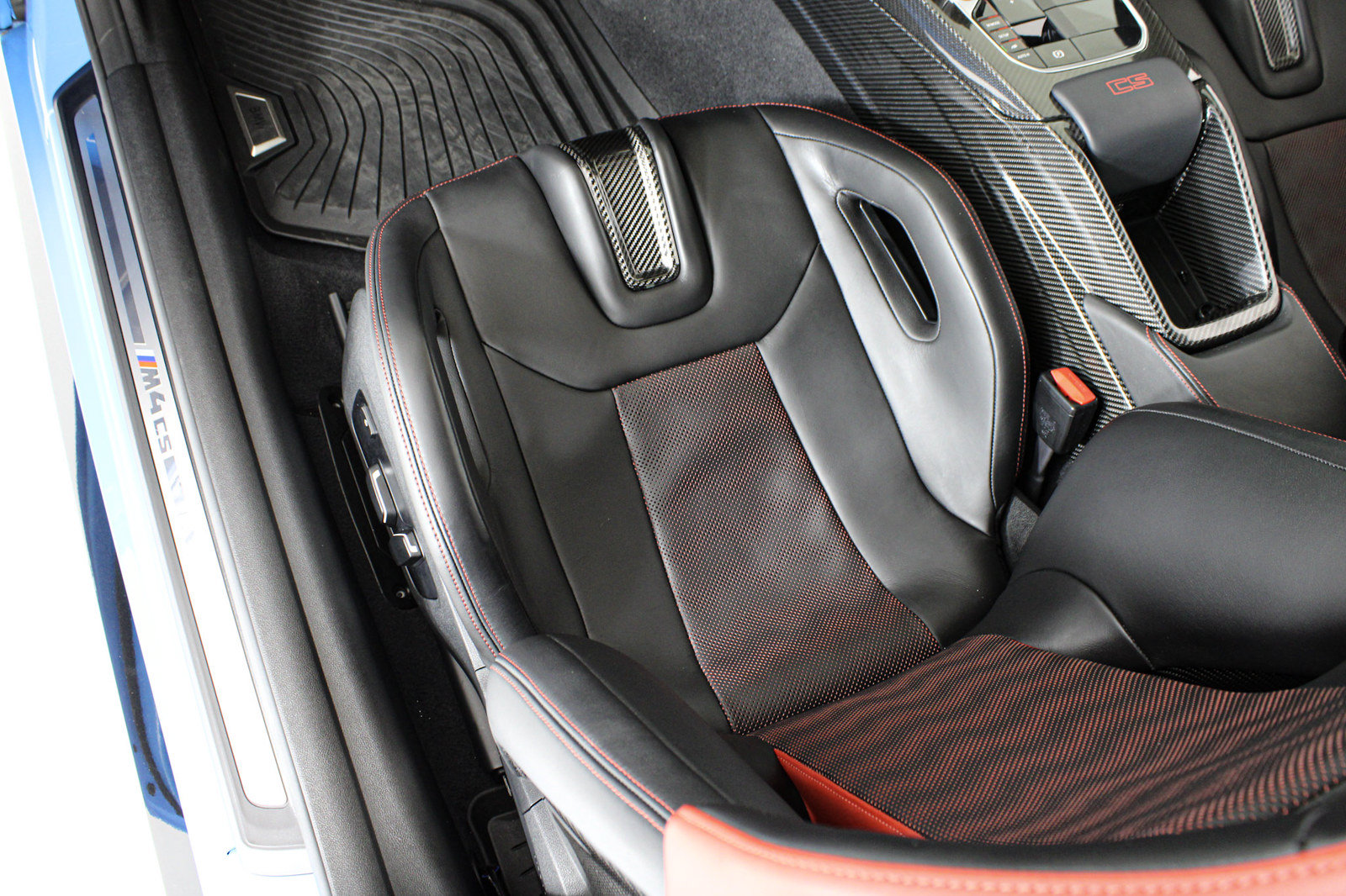 Used 2025 BMW M4 CS AWD/4WD image 32