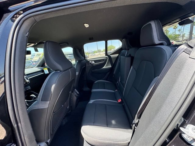 Used 2025 Volvo EX40 Core w/ Climate Package AWD/4WD image 18