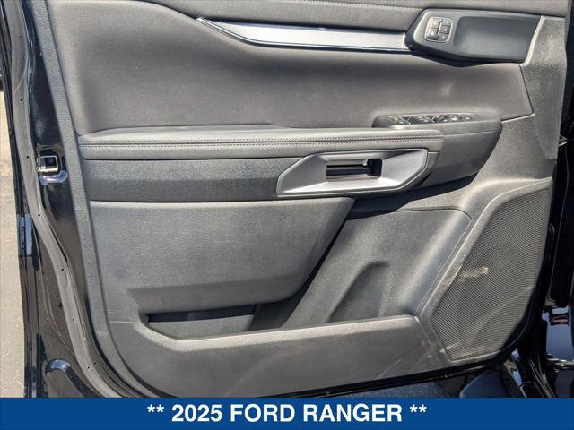 New 2025 Ford Ranger Lariat w/ Chrome Accent Package RWD image 10
