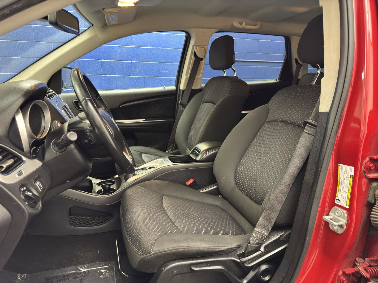 Used 2018 Dodge Journey SE w/ Connectivity Group image 15