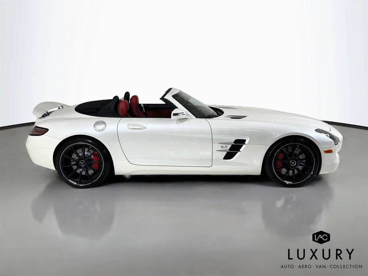 Used 2012 Mercedes-Benz SLS AMG Roadster image 5
