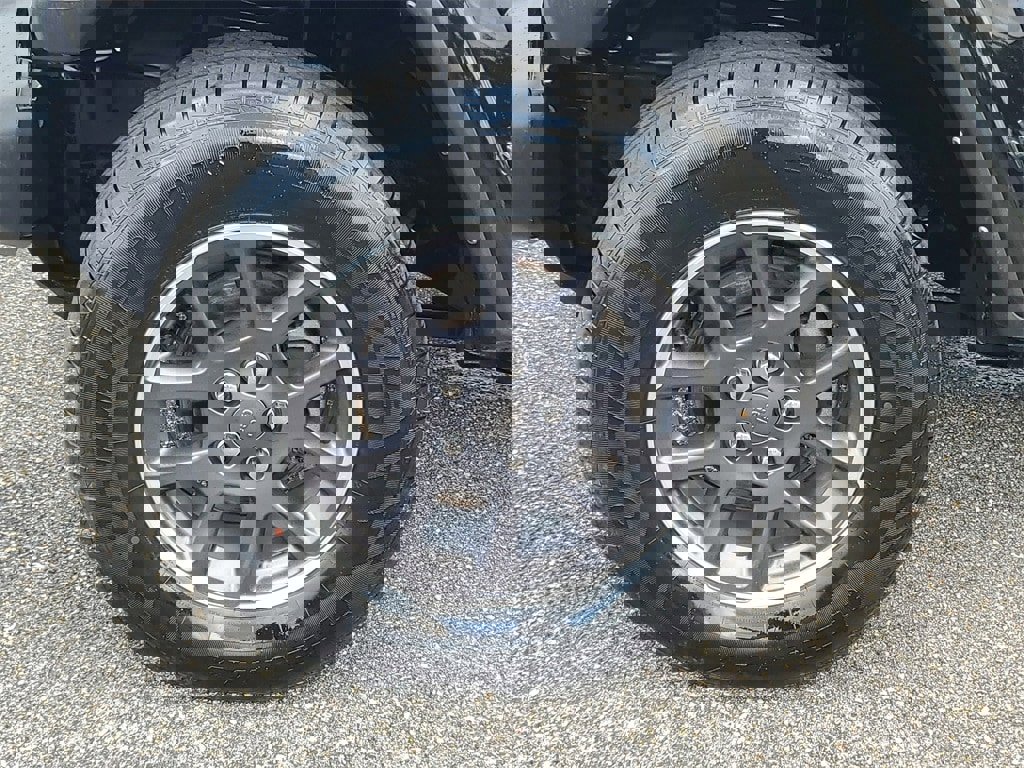 Used 2023 Jeep Gladiator Overland image 31