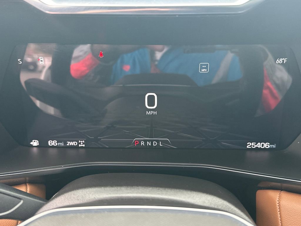 Used 2025 GMC Canyon AT4 w/ AT4 Premium Package image 27