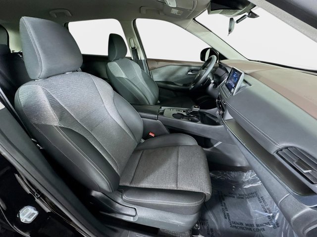 Certified 2023 Nissan Rogue SV image 27