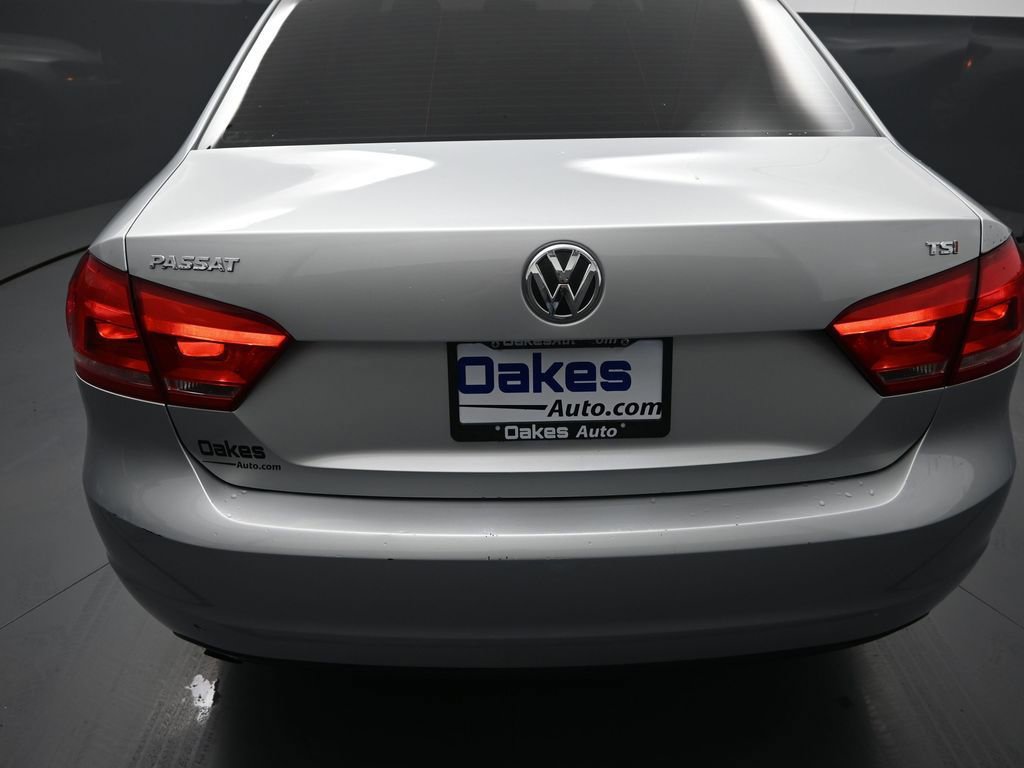 Used 2014 Volkswagen Passat 1.8T S image 26
