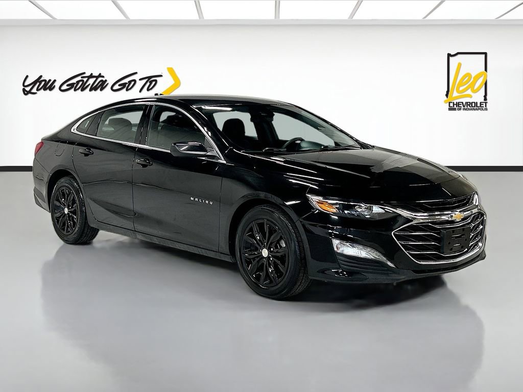 Used 2023 Chevrolet Malibu LT image 3