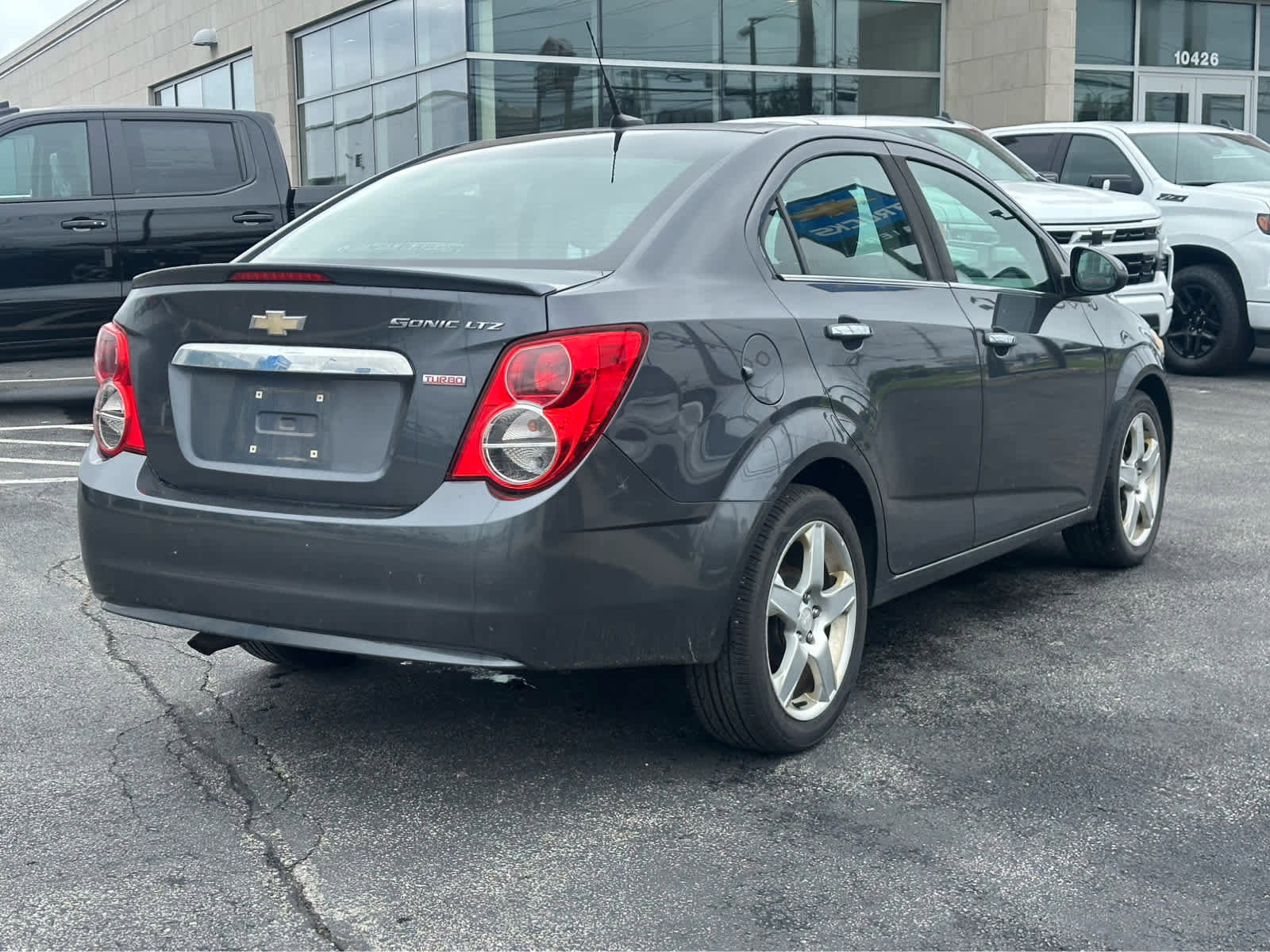 Used 2013 Chevrolet Sonic LTZ FWD image 7
