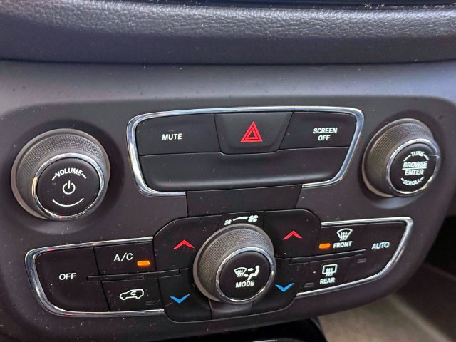 Certified 2019 Jeep Compass Limited AWD/4WD image 25