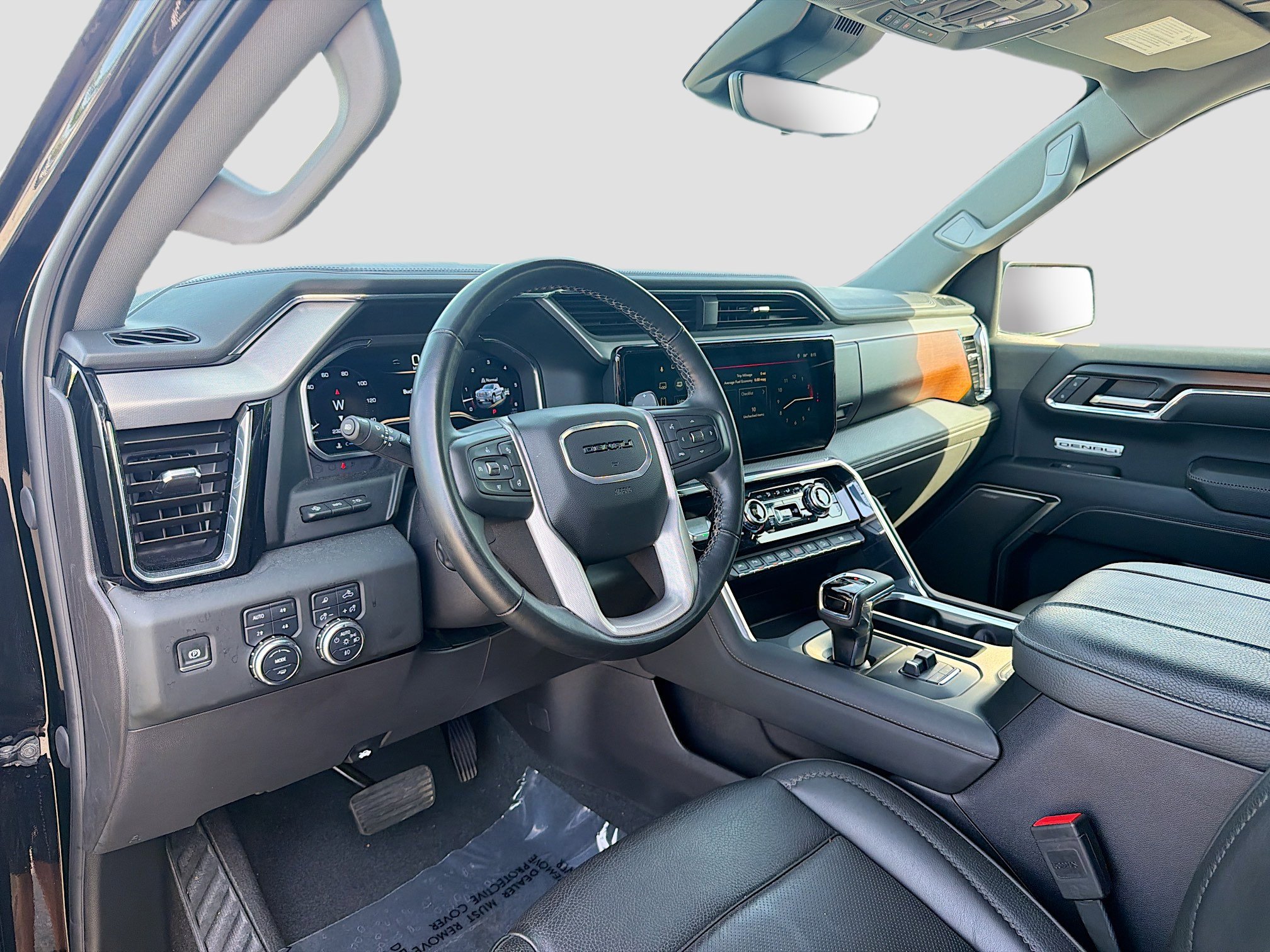 Used 2024 GMC Sierra 1500 Denali w/ Denali Reserve Package AWD/4WD image 25