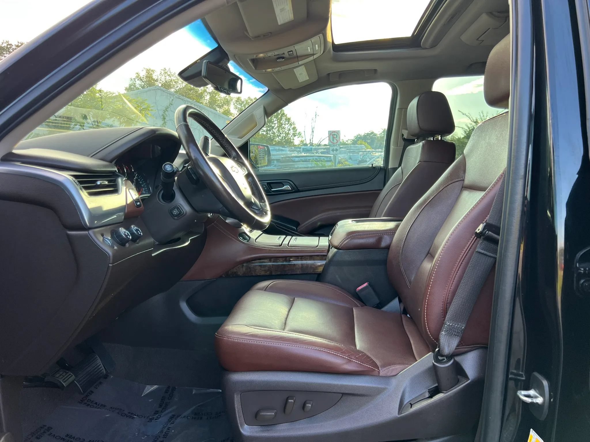 Used 2020 Chevrolet Tahoe Premier AWD/4WD image 13