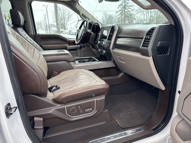 Used 2019 Ford F250 Limited image 22