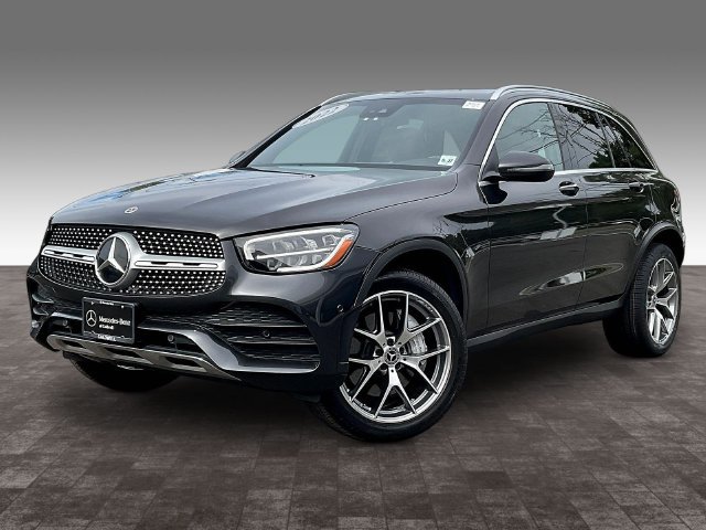 Used 2022 Mercedes-Benz GLC 300 4MATIC image 3