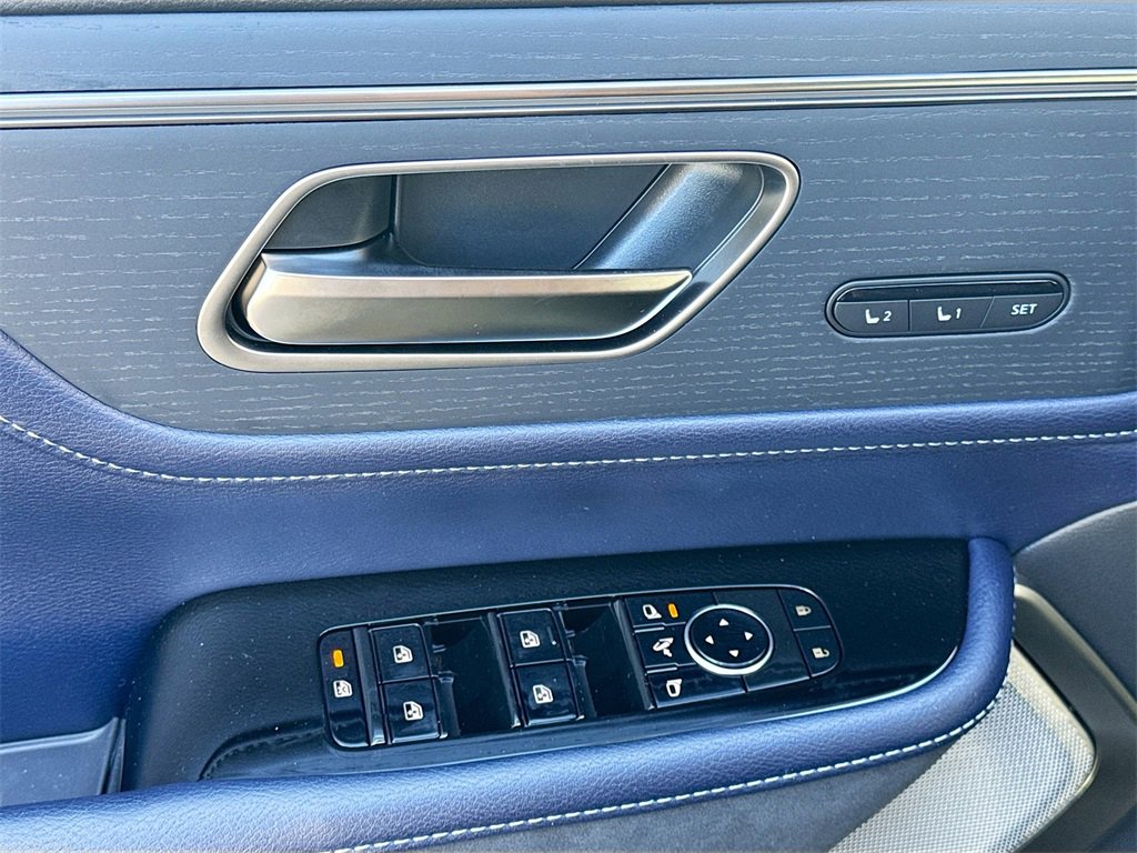 New 2026 INFINITI QX80 4WD w/ Sport Exterior Package image 18