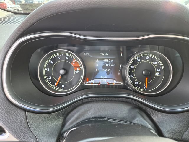 Used 2019 Jeep Cherokee Limited AWD/4WD image 4