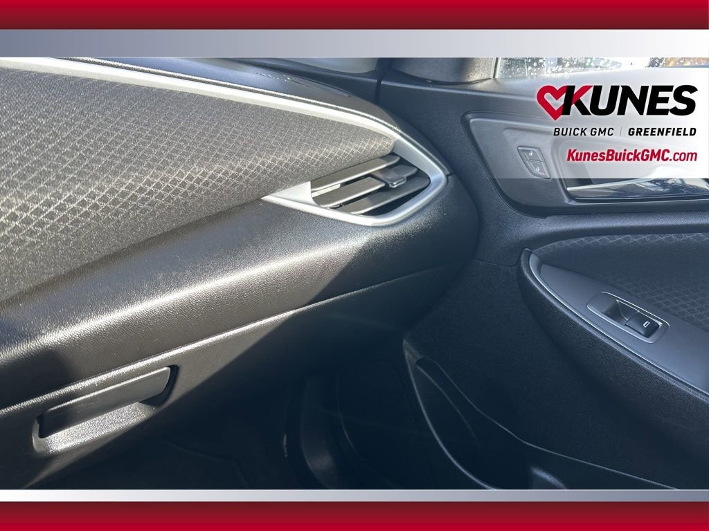 Used 2023 Chevrolet Malibu LT image 26