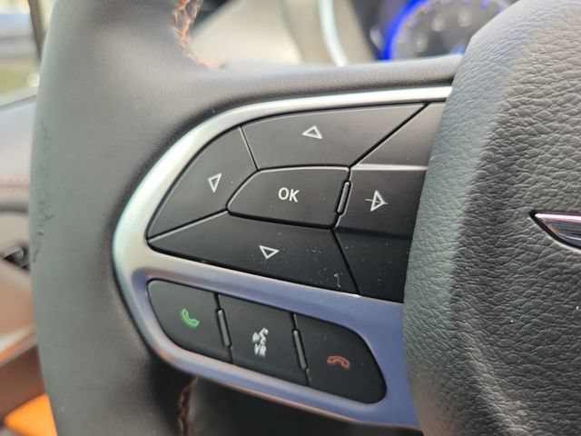 New 2026 Chrysler Pacifica Pinnacle w/ Trailer Tow Group AWD/4WD image 19