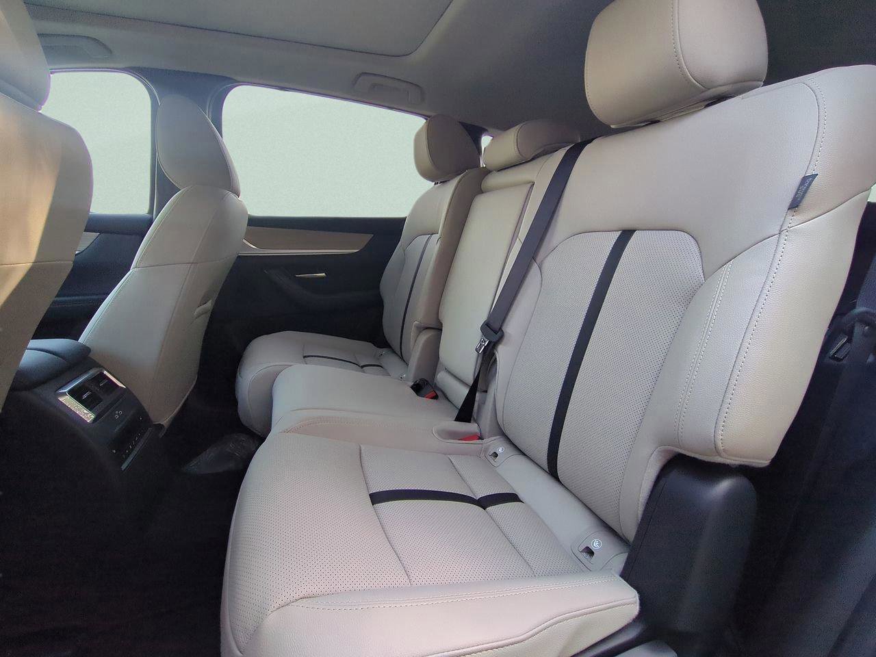 New 2026 MAZDA CX-90 Plug-In Hybrid w/Premium Sport image 10