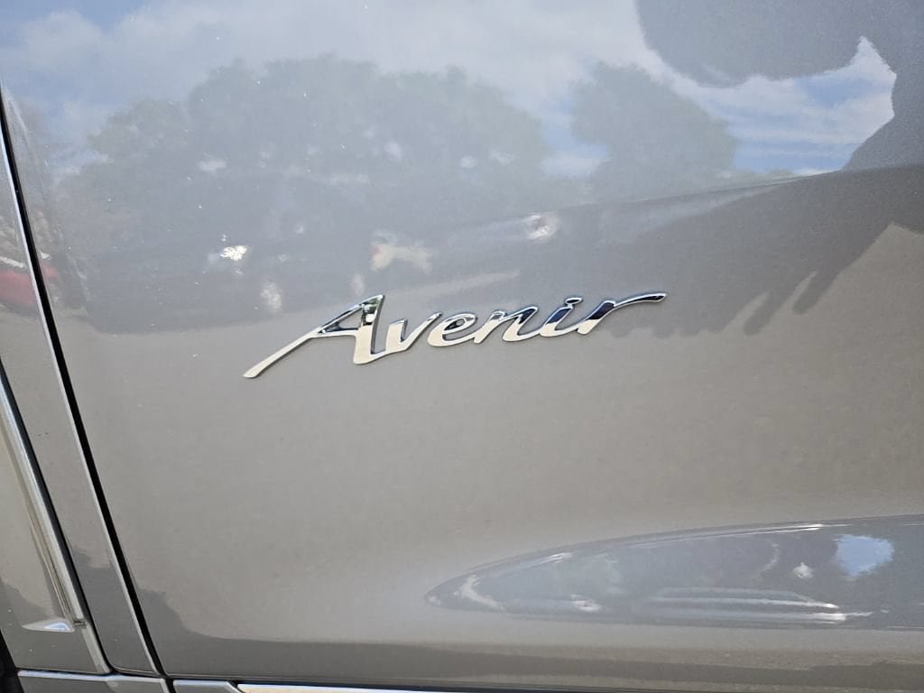 New 2026 Buick Enclave Avenir w/ Super Cruise Package AWD/4WD image 10