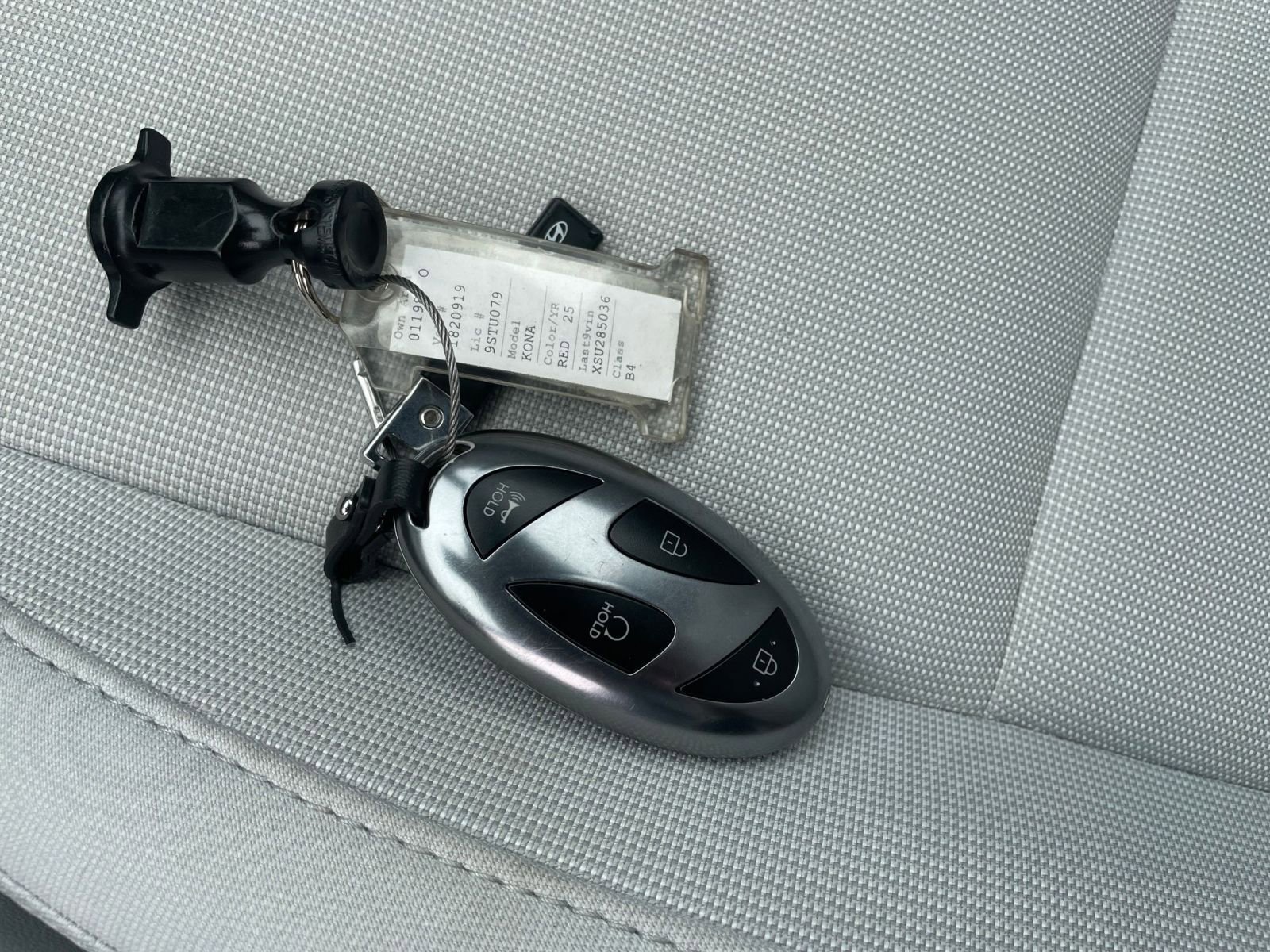 Used 2025 Hyundai Kona SEL image 18