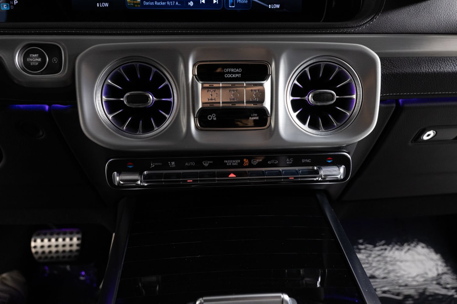 Used 2025 Mercedes-Benz G 550 w/ Exclusive Interior Package image 36