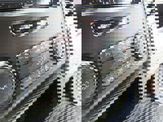 Used 2022 Ford F550 4x4 SuperCab Super Duty image 23