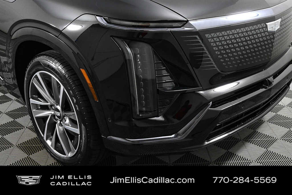 Used 2026 Cadillac Vistiq Sport w/ LPO, Floor Liner Package image 40