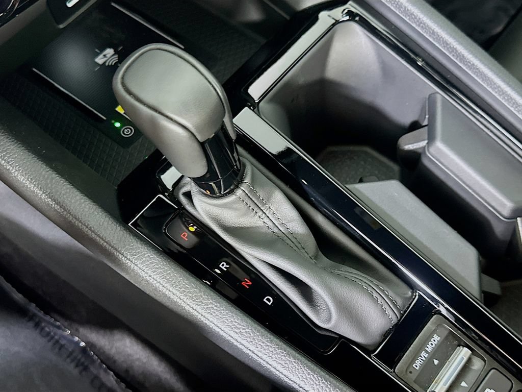 Used 2025 Honda Accord Sport image 30