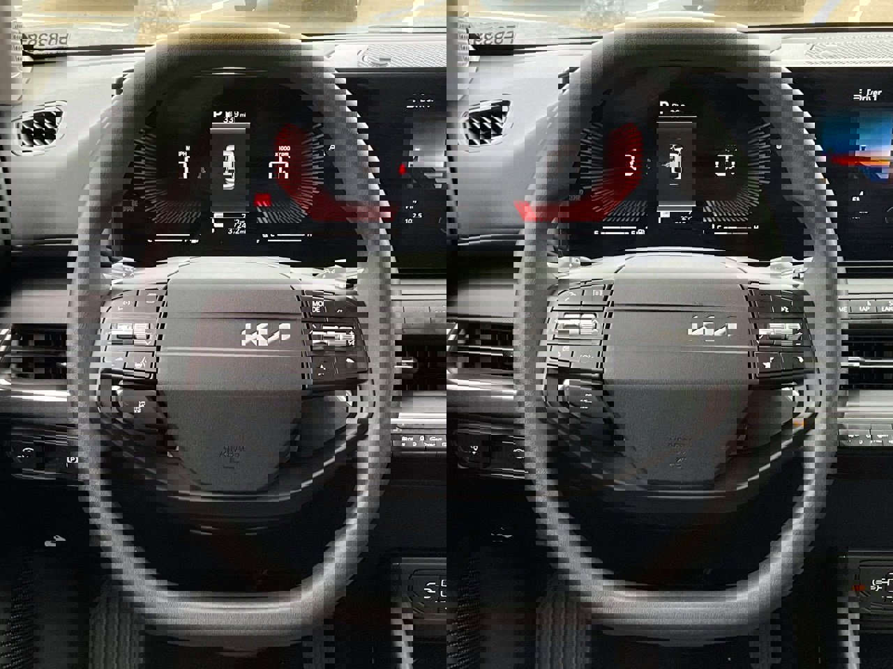 Used 2025 Kia K4 LXS image 20