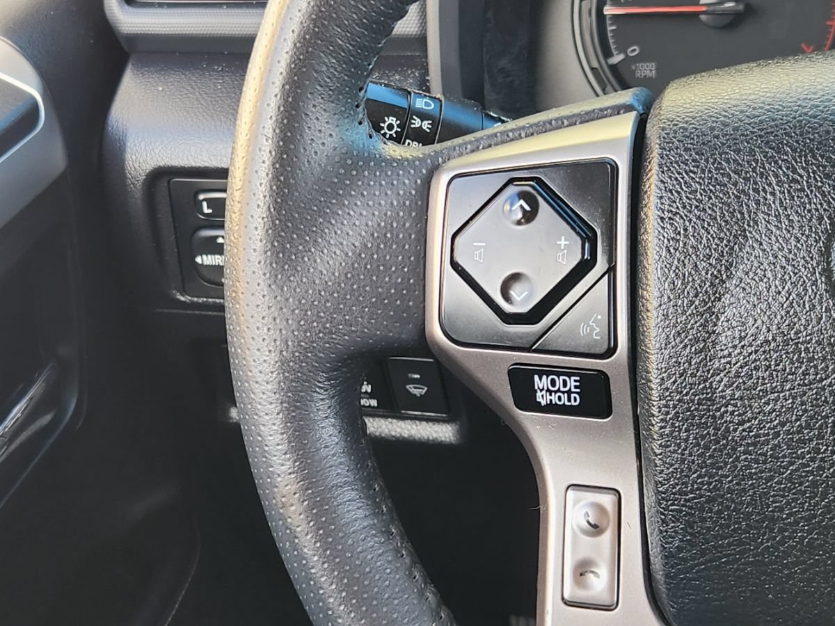 Used 2022 Toyota 4Runner SR5 RWD image 50