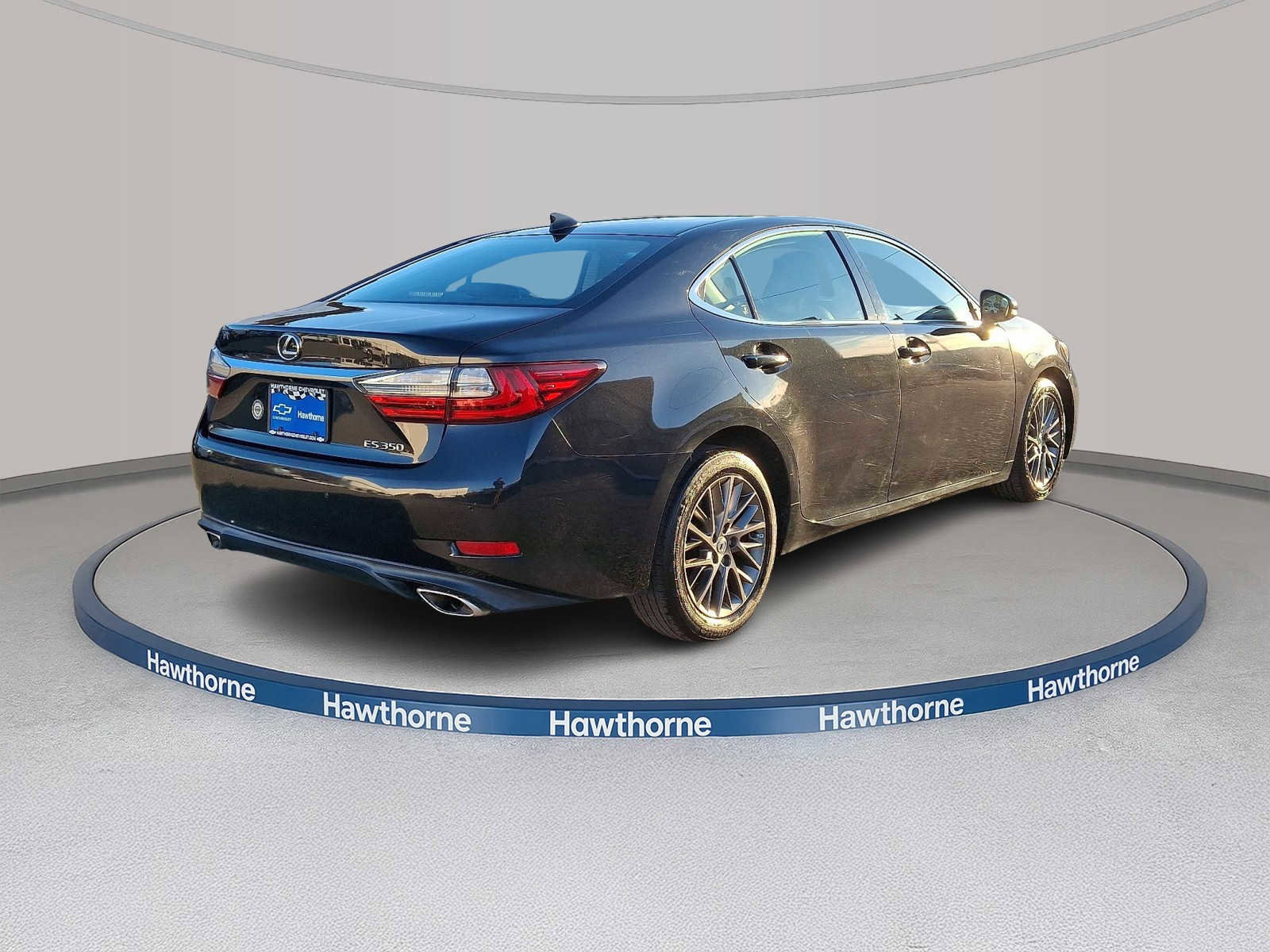 Used 2018 Lexus ES 350 w/ Ultra Luxury Package image 6