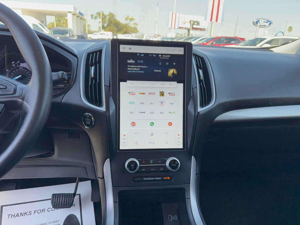 Certified 2022 Ford Edge SE w/ Black Appearance Package image 20