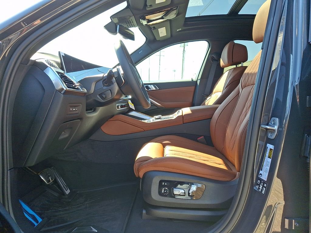 New 2026 BMW X6 M60i AWD/4WD image 11